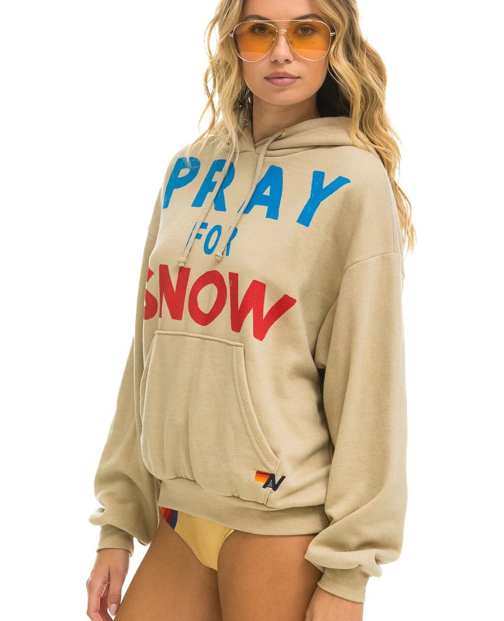 AVIATOR - PRAY FOR SNOW RELAXED PULLOVER HOODIE - SAND