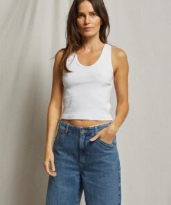 PERFECT WHITE TEE – BLONDIE STRUCTURED RIB BRA FRIENDLY TANK
