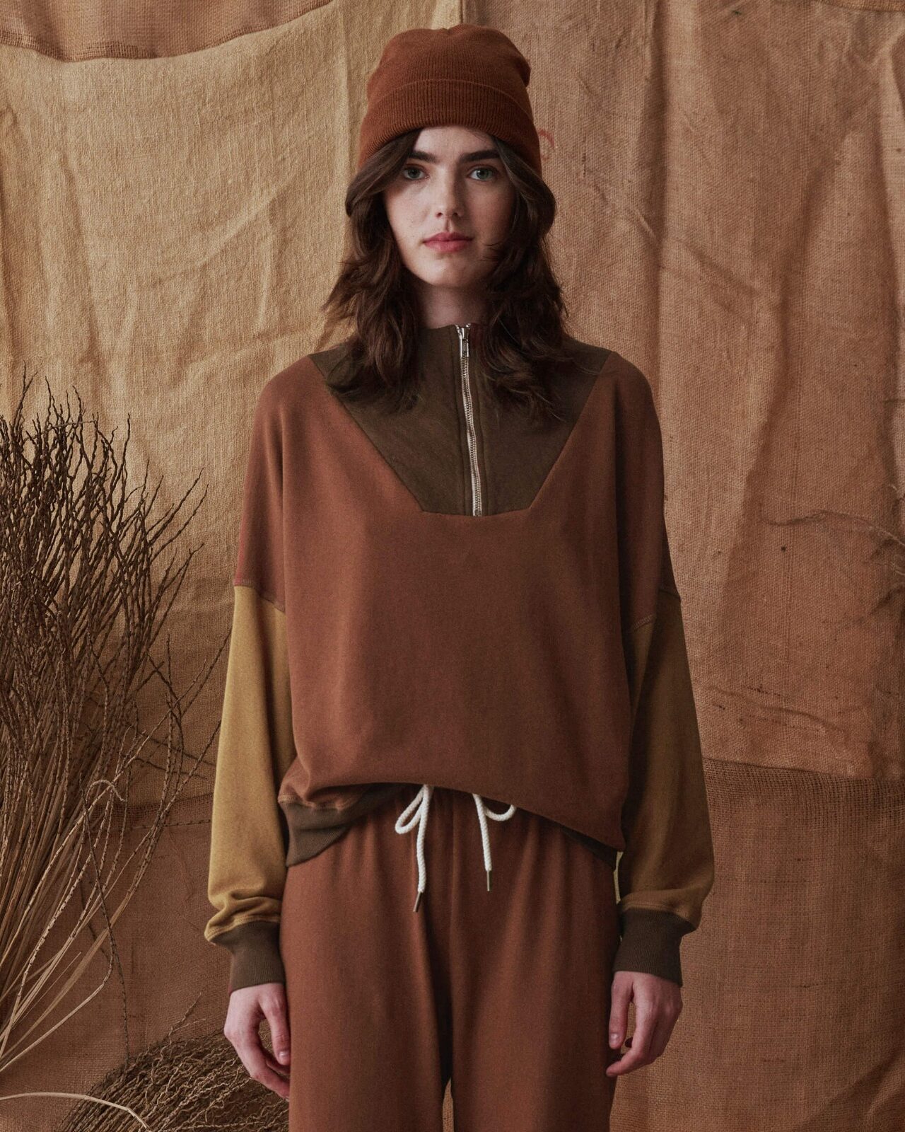 THE GREAT - THE COLORBLOCK TRAIL SWEATSHIRT