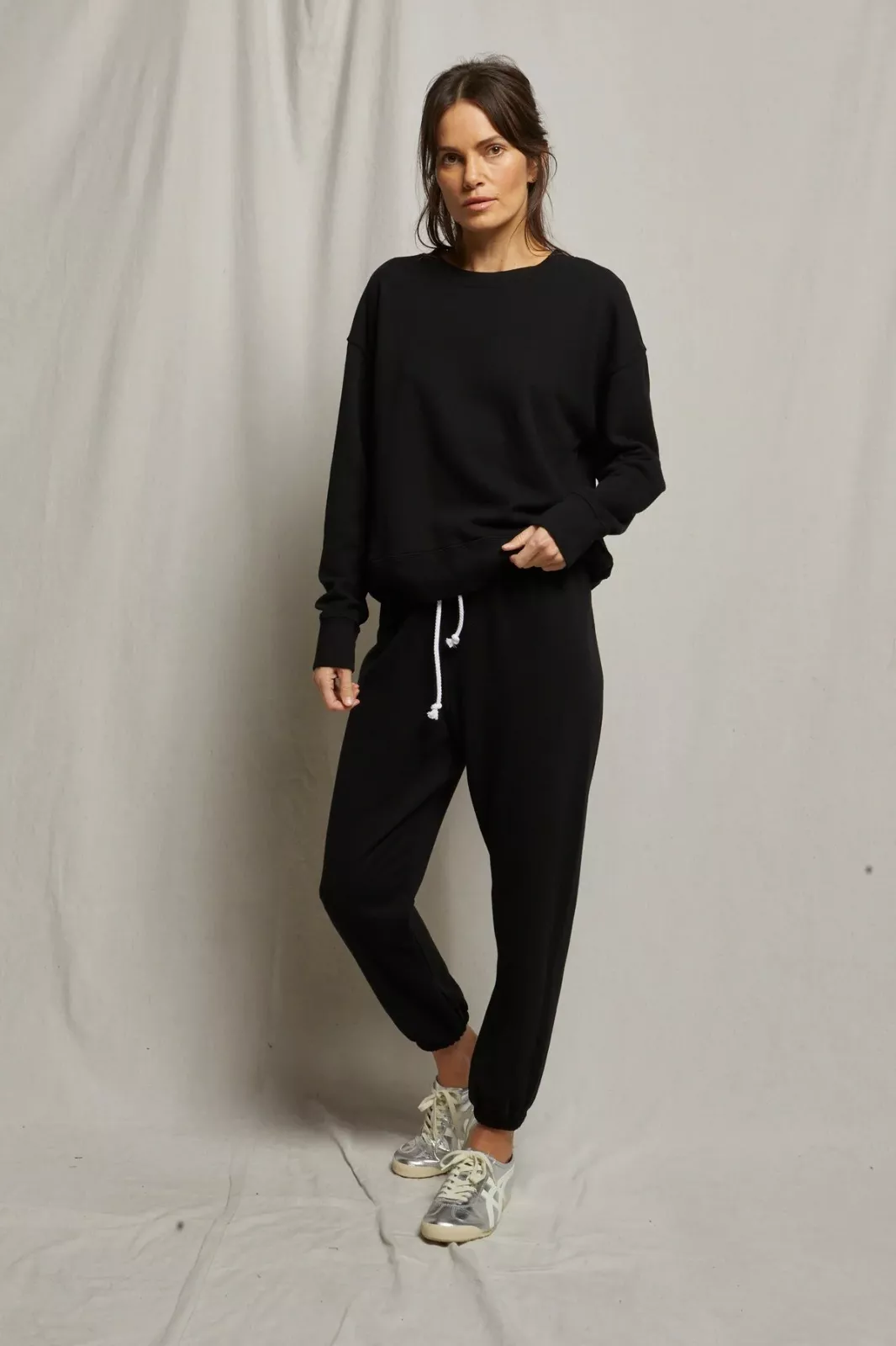 PERFECT WHITE TEE- TYLER FRENCH TERRY PULLOVER SWEATSHIRT