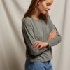 ⁦PERFECT WHITE TEE – AXEL COTTON LONG CREW TEE⁩ – תמונה ⁦3⁩