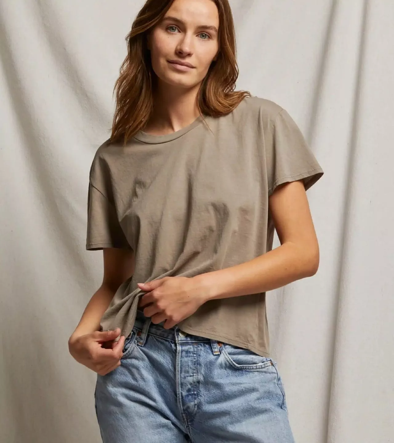 PERFECT WHITE TEE – HARLEY COTTON BOXY CREW TEE