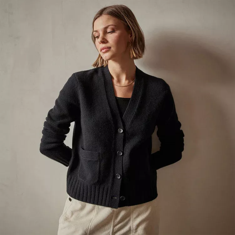 JAMES PERSE - SHRUNKEN RECYCLED CASHMERE CARDIGAN