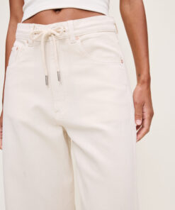 DL1961 - DESI SHORT