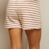 ⁦PERFECT WHITE -   BENNIE FRENCH TERRY SHORT⁩ – תמונה ⁦2⁩