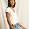 PERFECT WHITE - V NECK TEE- ALANIS