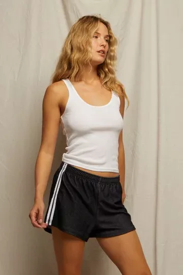 PERFECT WHITE- MIKAYLA SPORTY SHORT