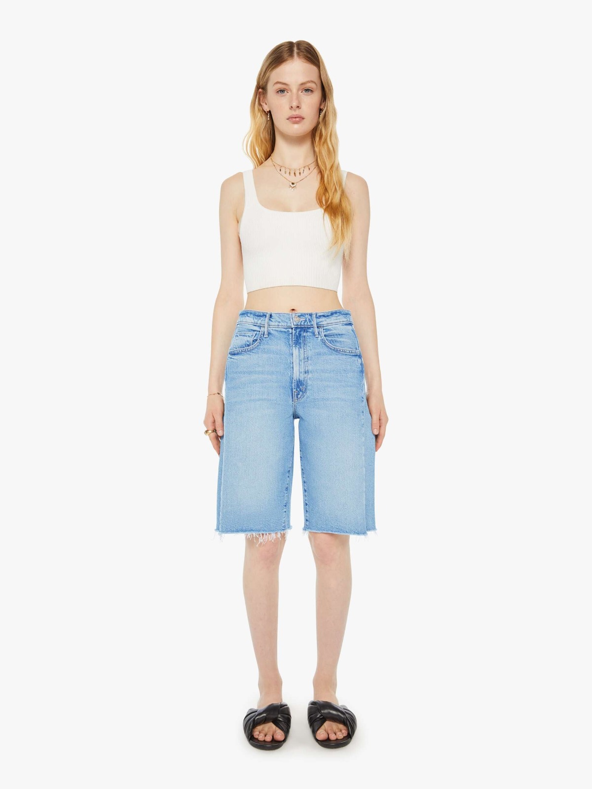 PERFECT WHITE- LISA  FITTED SHORT SLEEVE TEE