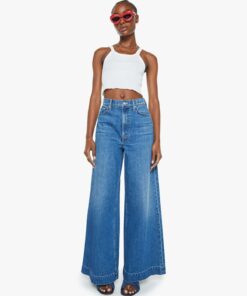 PERFECT WHITE- LISA  FITTED SHORT SLEEVE TEE