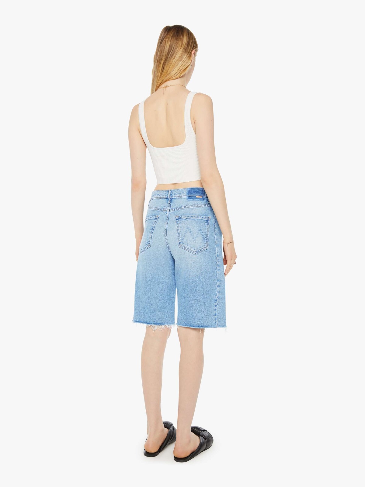 PERFECT WHITE- LISA  FITTED SHORT SLEEVE TEE